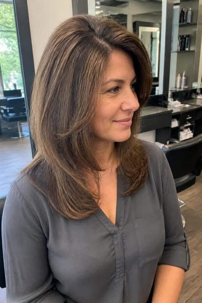 Layered Cut with Voluminous Crown hairstyle