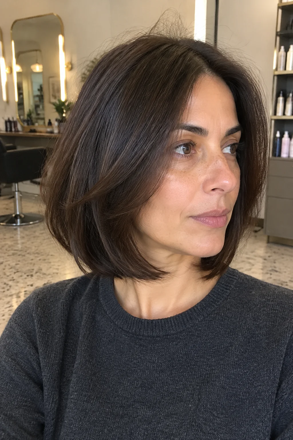 Invisible Layered Bob hairstyle